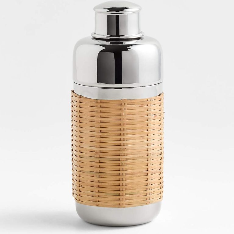 CRATE & BARREL Coctelera Amici Mimbre