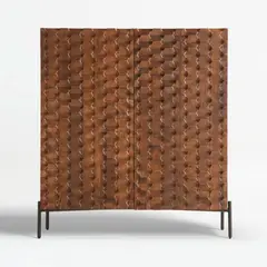 CRATE & BARREL - Gabinete Bar Raffael Madera Tallada