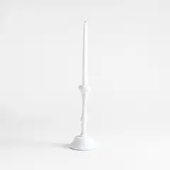 CRATE & BARREL - Candelabro Sonara Blanco 28Cm