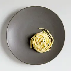CRATE & BARREL - Plato Fondo Coupe Craft