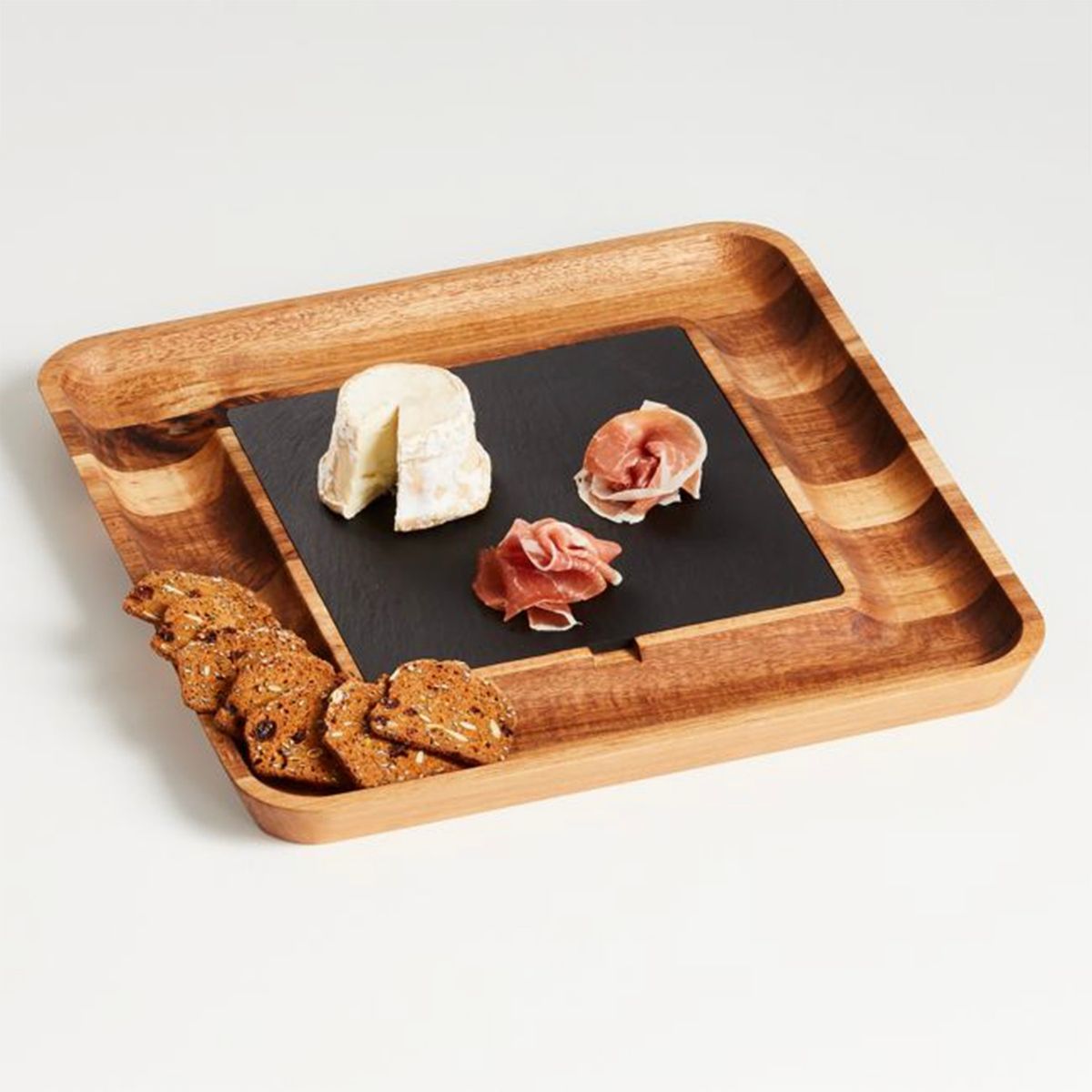 CRATE & BARREL - Tabla Aperitivo Madera Y Pizarra Crate & Barrel