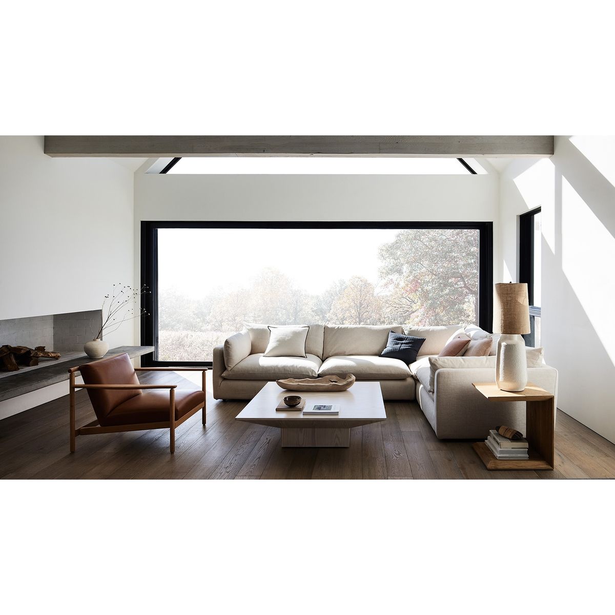 CRATE & BARREL - Centro Mesa Madera Teca Cosimo Crate & Barrel