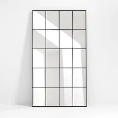 CRATE & BARREL - Espejo de Piso Rectangular Bridget