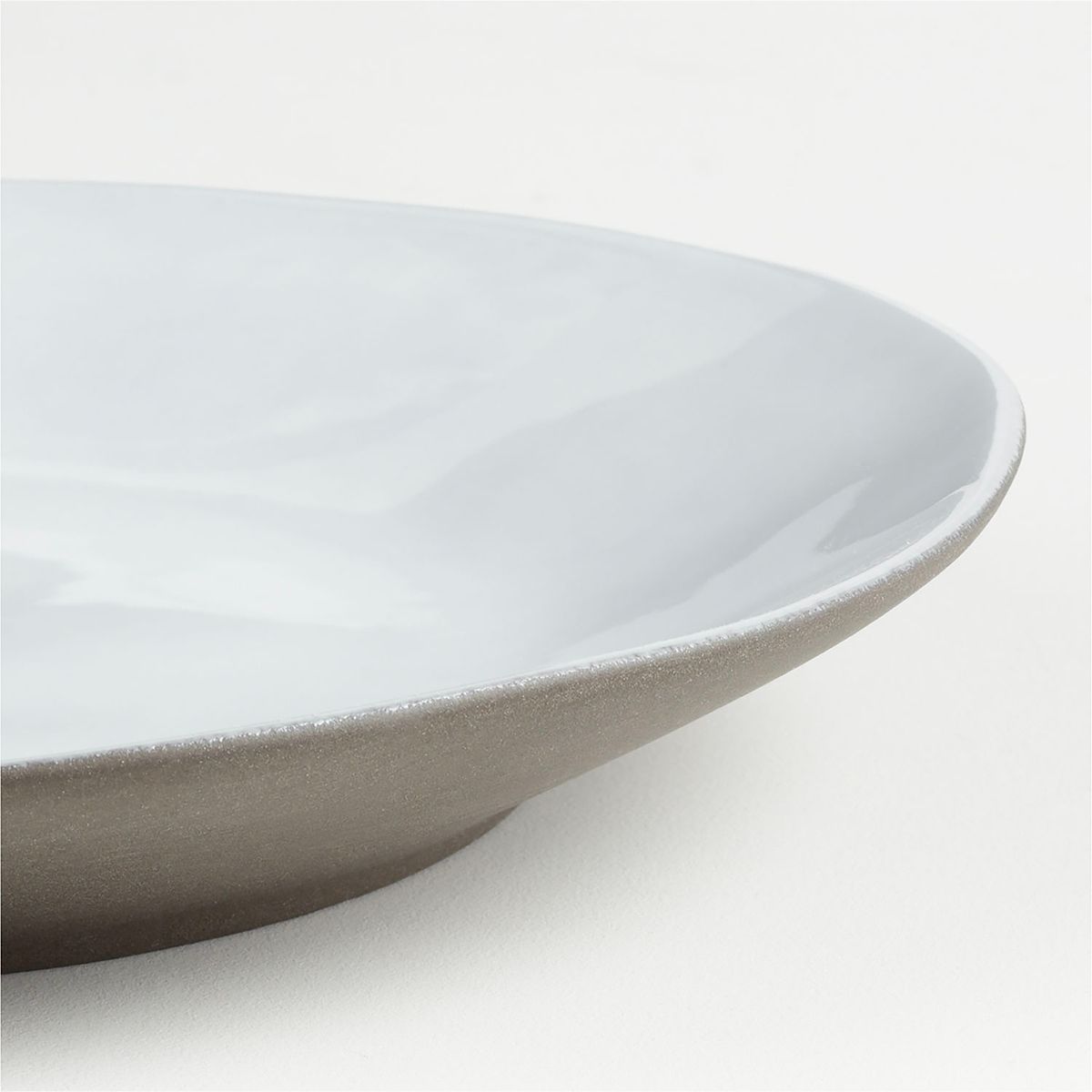 CRATE & BARREL - Plato Fondo Marin Gres Reciclado Blanco Crate & Barrel