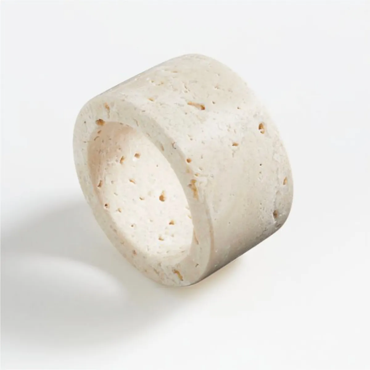 CRATE & BARREL - Aro Servilleta Travertino Crate & Barrel