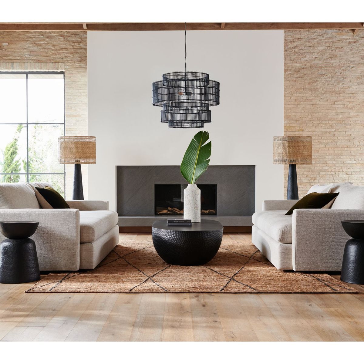 CRATE & BARREL - Mesa de Centro Fernando Ovalada Crate & Barrel