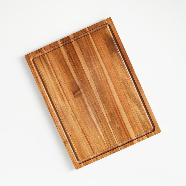CRATE & BARREL Tabla de Cortar Acacia