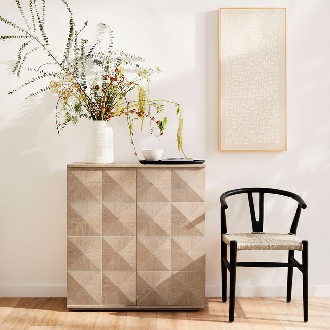 CRATE & BARREL - Vitrina Outline Crate & Barrel