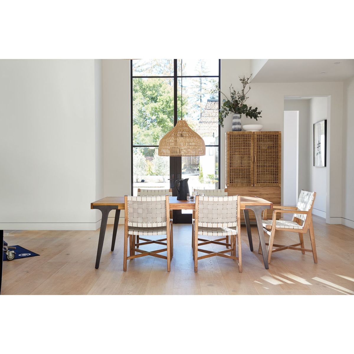 CRATE & BARREL - Florero Piega Crate&Barrel