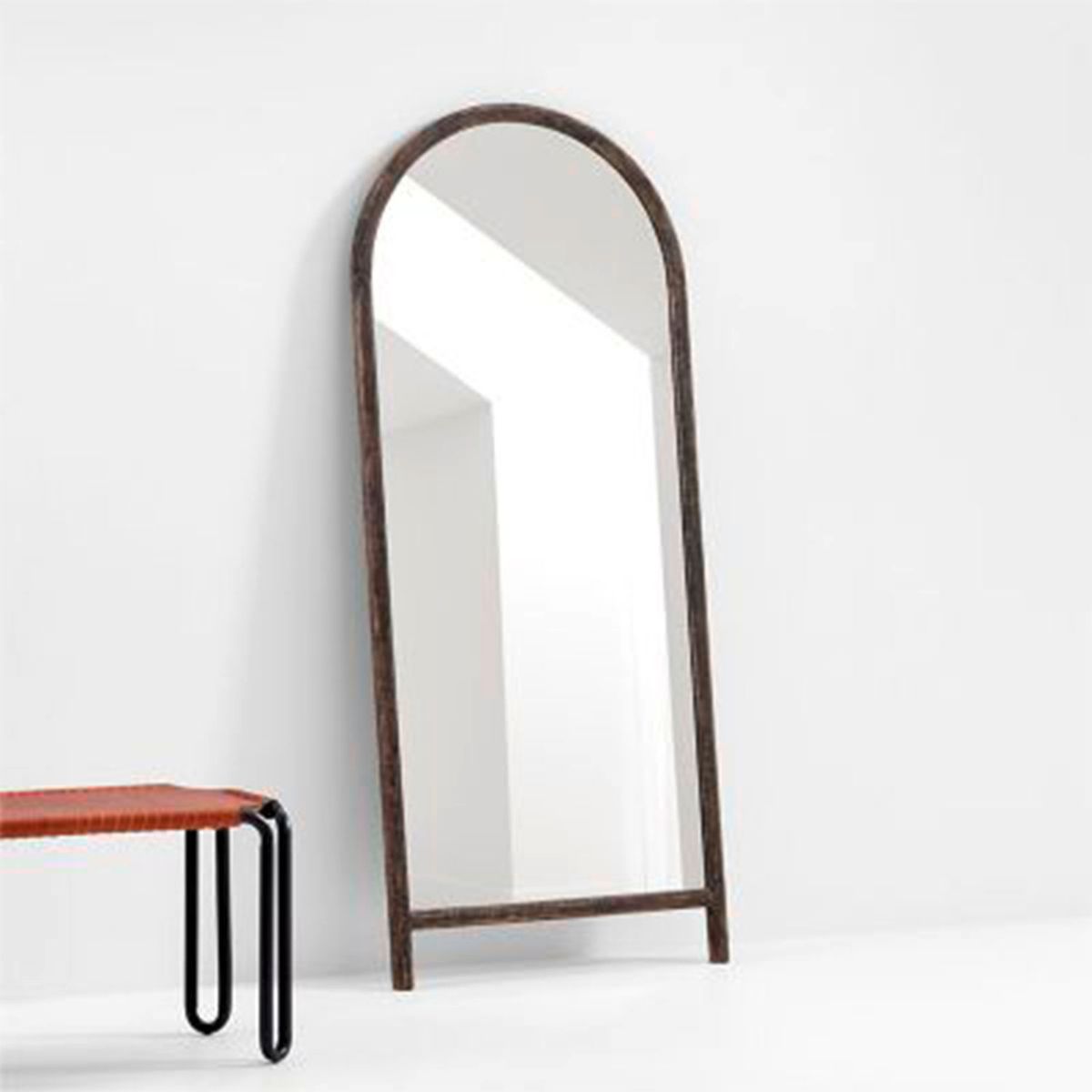 CRATE & BARREL - Espejo Natia Con Marco De Madera Roble 178x76 Cm Crate & Barrel