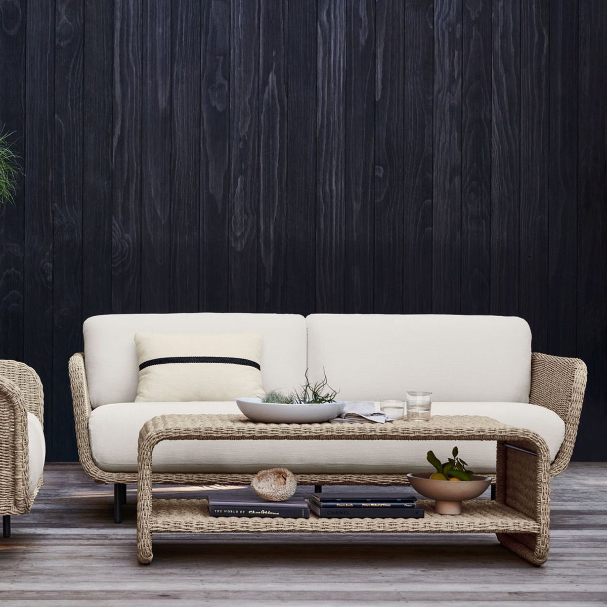 CRATE & BARREL - Sofá Mimbre Grotta Crate & Barrel