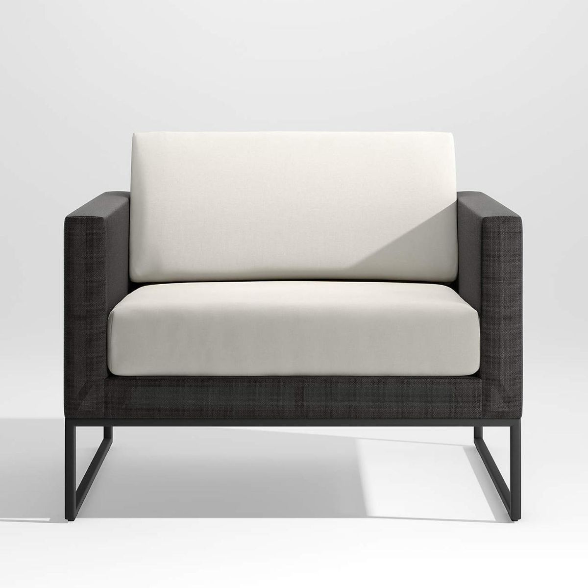 CRATE & BARREL - Sillón Dune Exterior Crate & Barrel