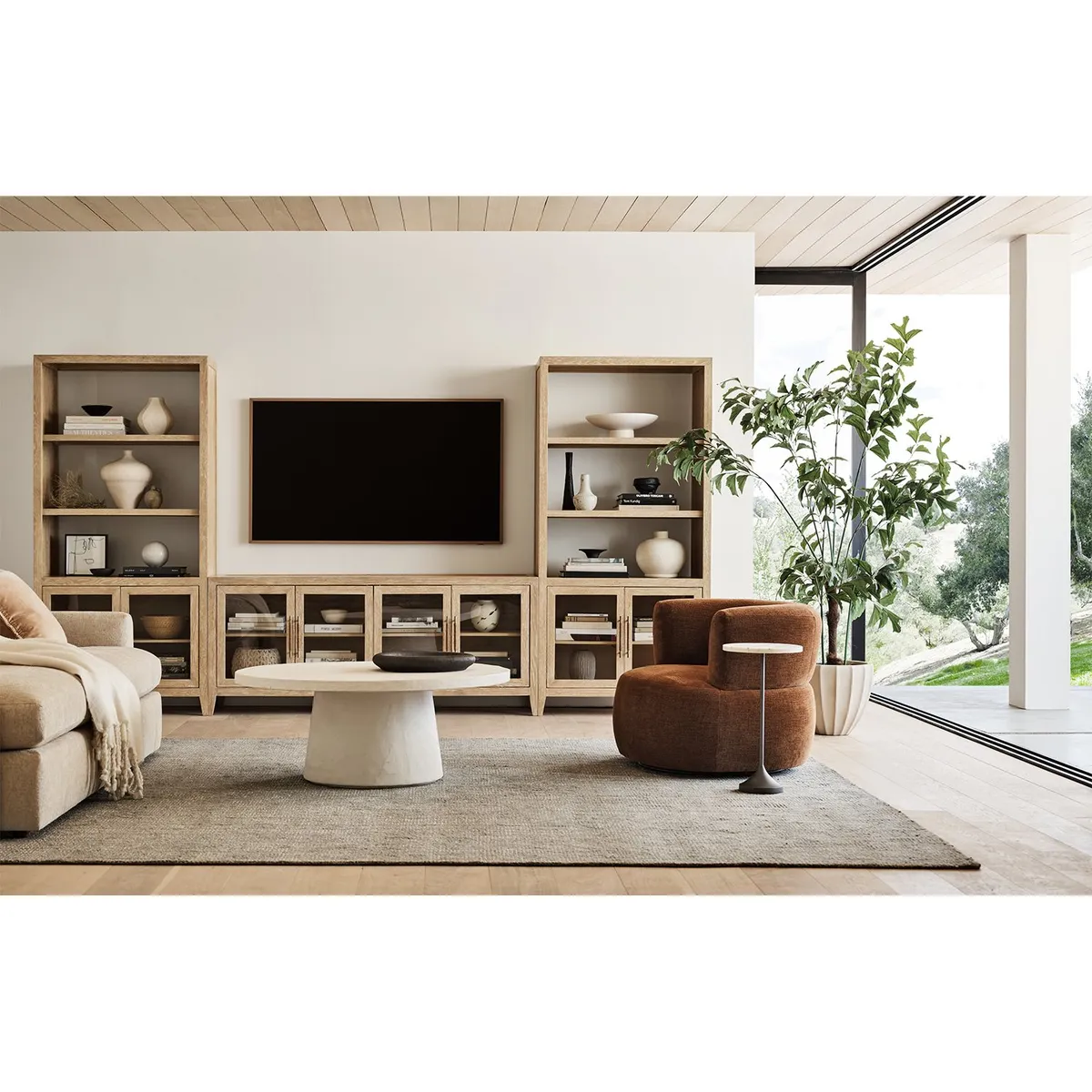 CRATE & BARREL - Sitial Margaux Swivel Crate & Barrel