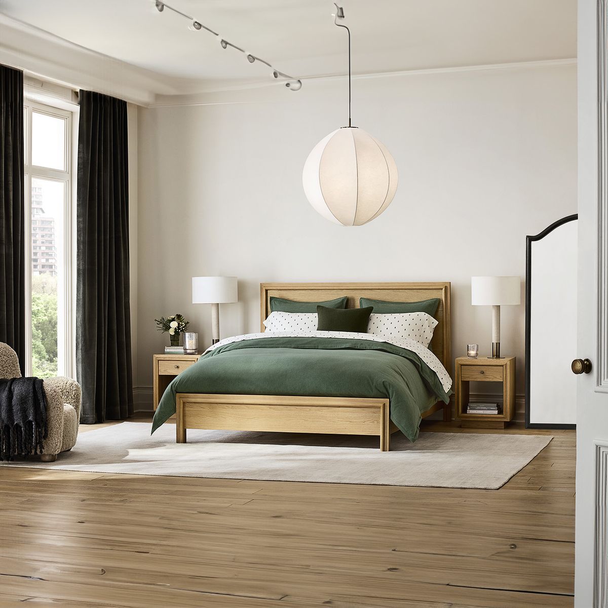 CRATE & BARREL - Espejo De Pie Manor Ancho Negro Crate & Barrel