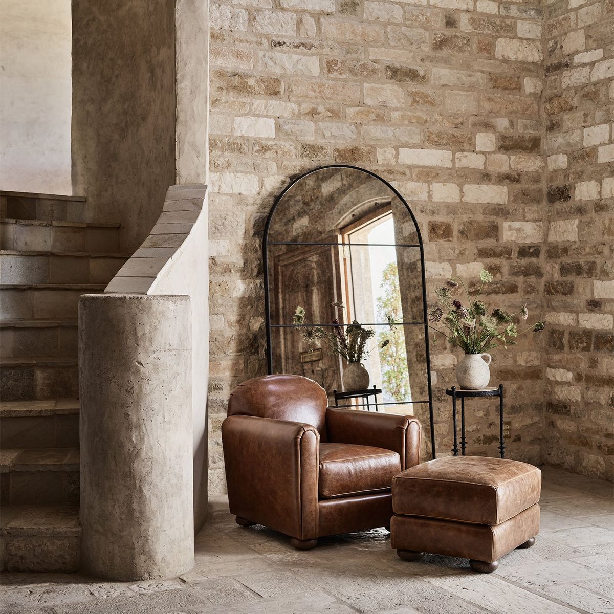 CRATE & BARREL - Espejo Navara Arco Envejecido 203X112 Cm Crate & Barrel