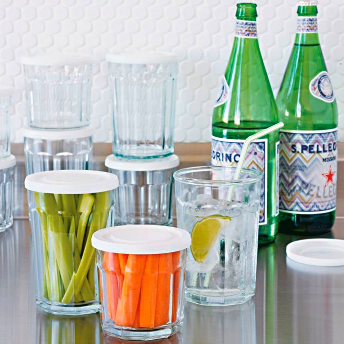 CRATE & BARREL - Vaso Alto Working Crate & Barrel