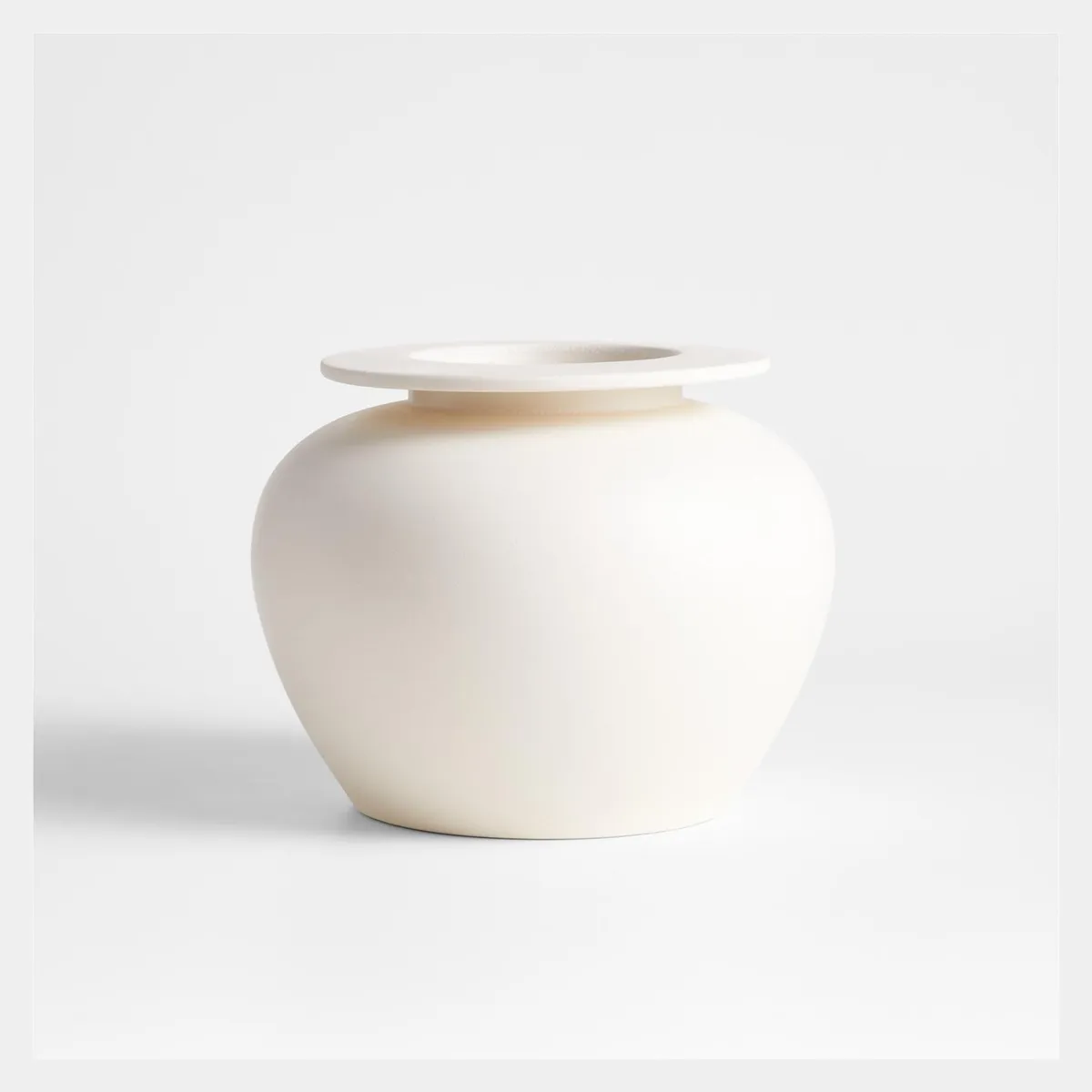 CRATE & BARREL - Jarrón Plateia blanco 20cm Crate & Barrel