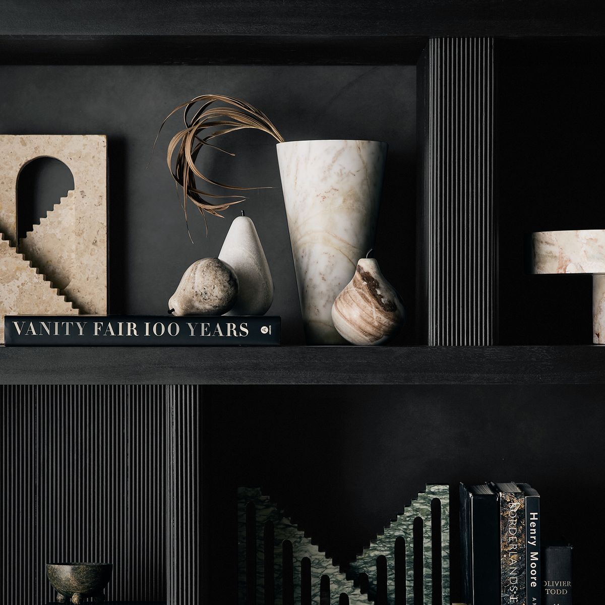 CRATE & BARREL - Pera Decorativa Toronto Mármol Crate & Barrel