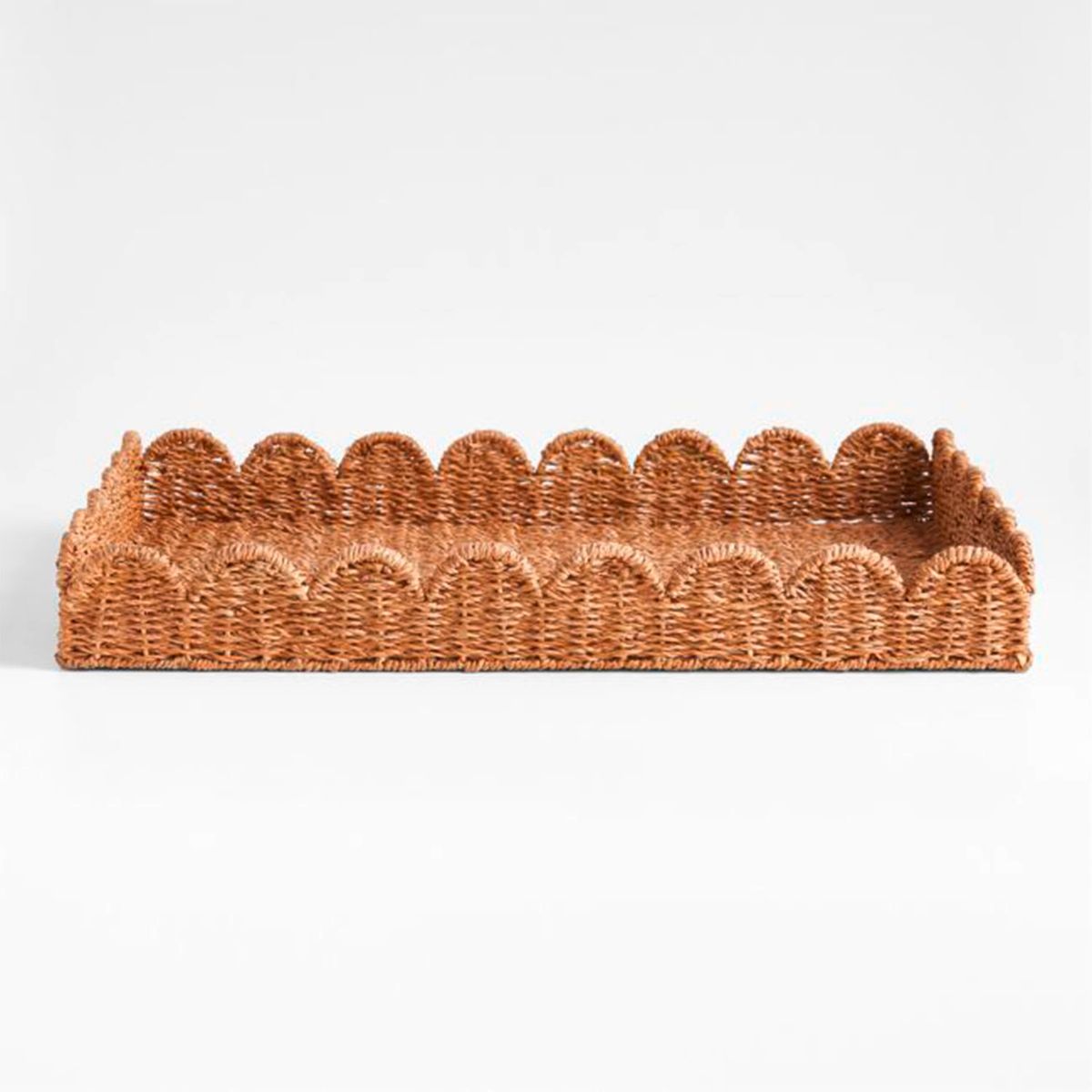 CRATE & BARREL - Bandeja Fibra Natural Scallop Crate & Barrel