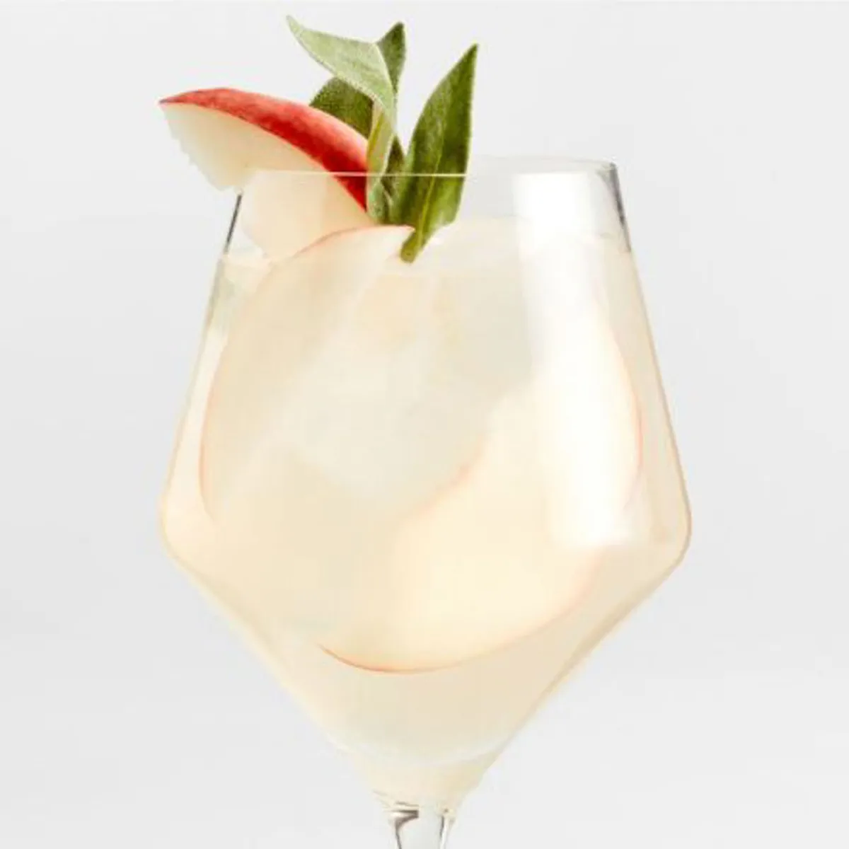 CRATE & BARREL - Copa Cocktail Alta Tour Crate & Barrel