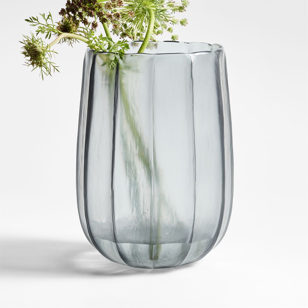 CRATE & BARREL - Florero Renata Vidrio Verde 28 Cm Crate & Barrel