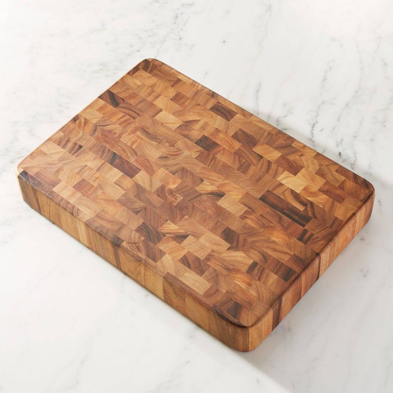 CRATE & BARREL - Tabla para Picar de Grano