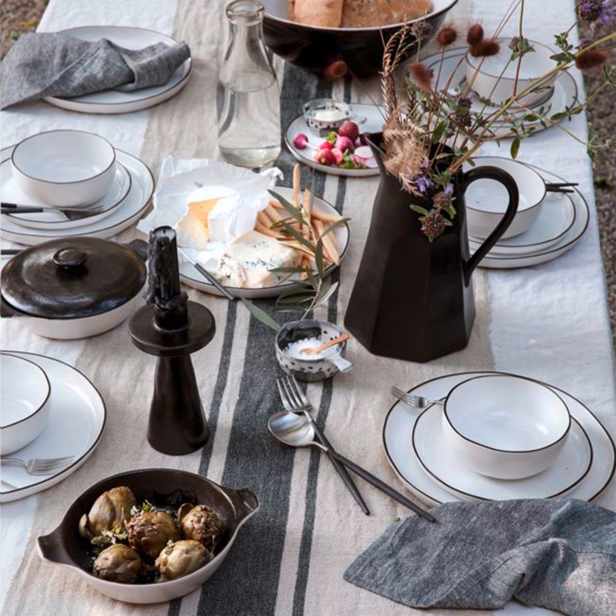 CRATE & BARREL - Plato Fondo Range Crate & Barrel