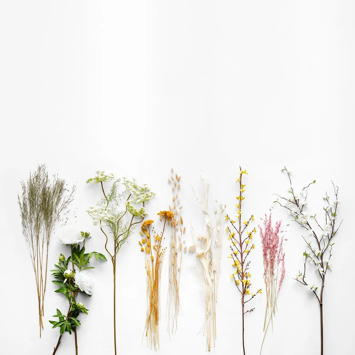 CRATE & BARREL - Rama Artificial Peral Bradford 127Cm Crate & Barrel