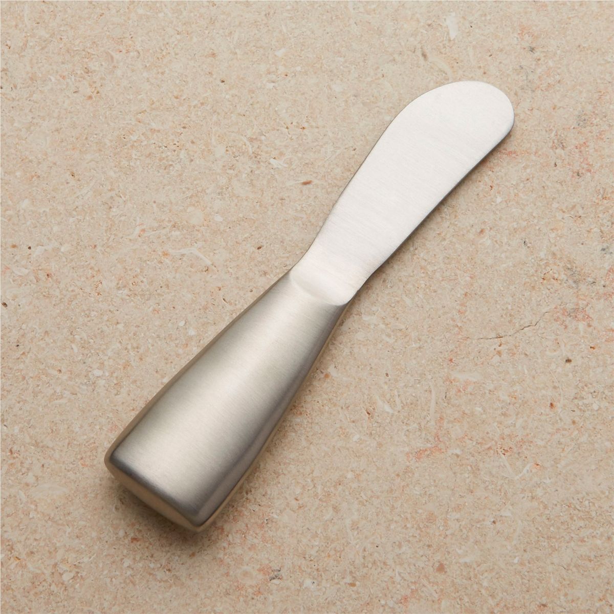 CRATE & BARREL - Cuchillo para Untar