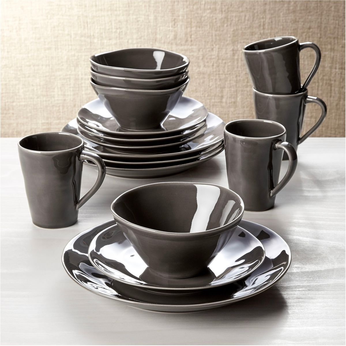 CRATE & BARREL - Bowl Para Cereal Gris Oscuro Marin