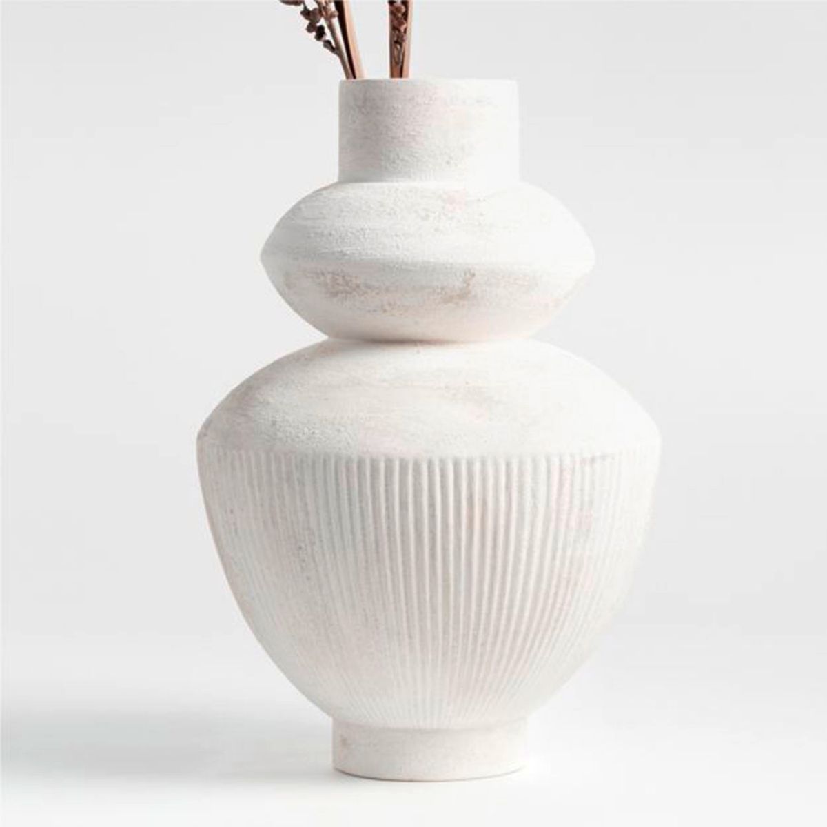 CRATE & BARREL - Jarrón Les Cretes Blanco Texturas Crate & Barrel