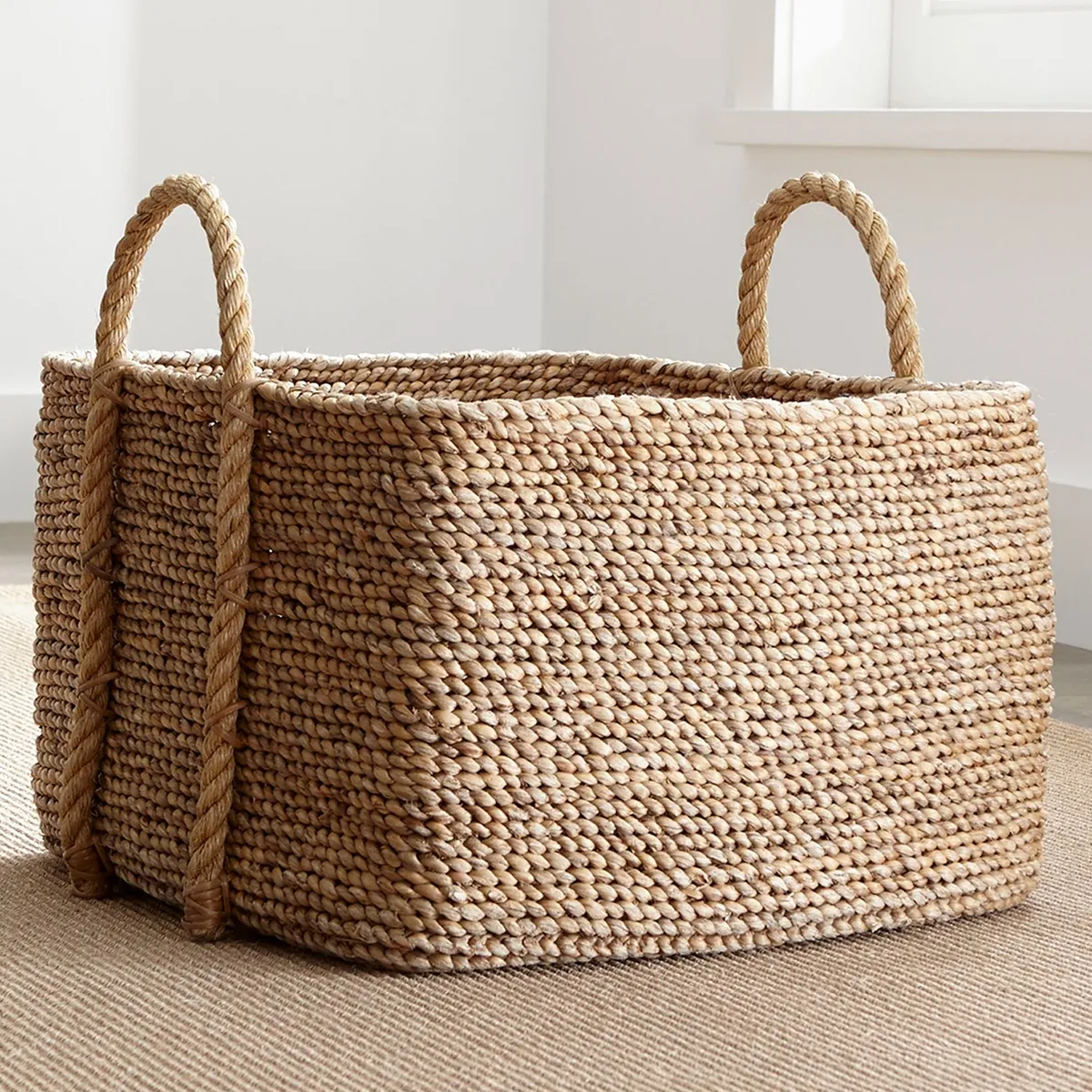 CRATE & BARREL - Canasta Cuadrada Tyler Crate & Barrel