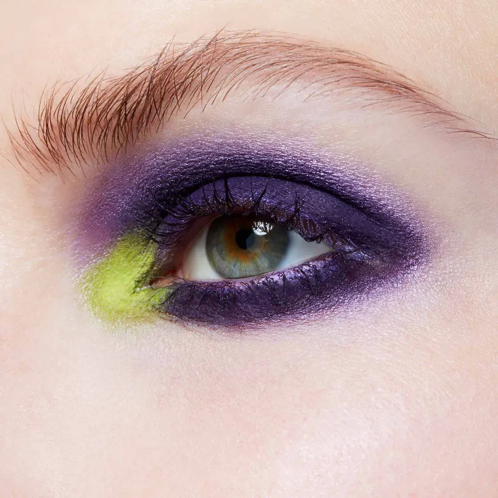 Mac Matte Eye Shadow Power To The Purple, foto 4