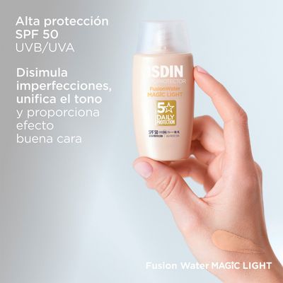 Imagen 2 del producto Fotoprotector Facial Fusion Water Magic Light Spf 50 Ml