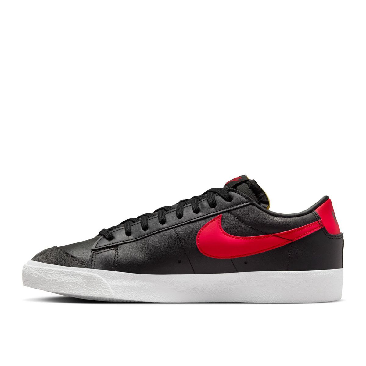 NIKE - Blazer Lo77 Vntg Zapatilla Urbana Hombre Cuero Negro Nike
