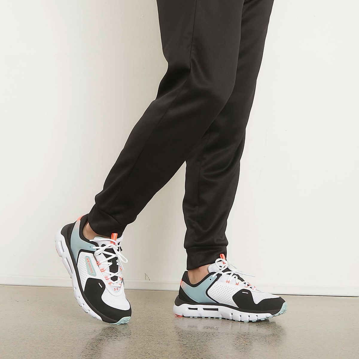 UNDER ARMOUR - Ua Summit Trek Zapatilla Urbana Hombre Under Armour