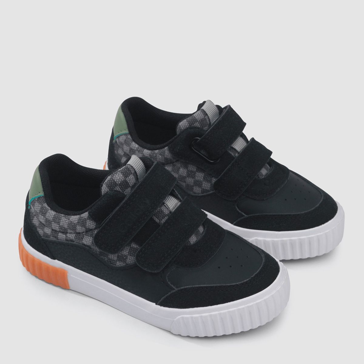 COLLOKY - Zapatilla Urbana Niño Negro (21 a 27) Colloky