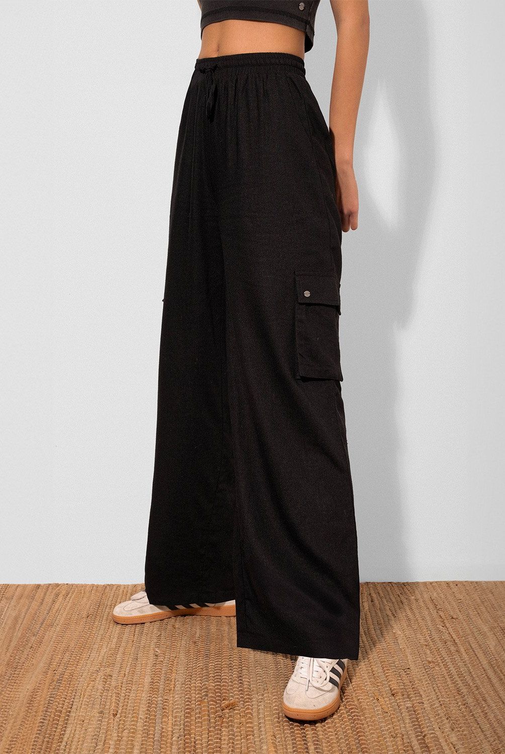 RAINDOOR - Pantalón Cargo Tiro Alto Mujer Raindoor