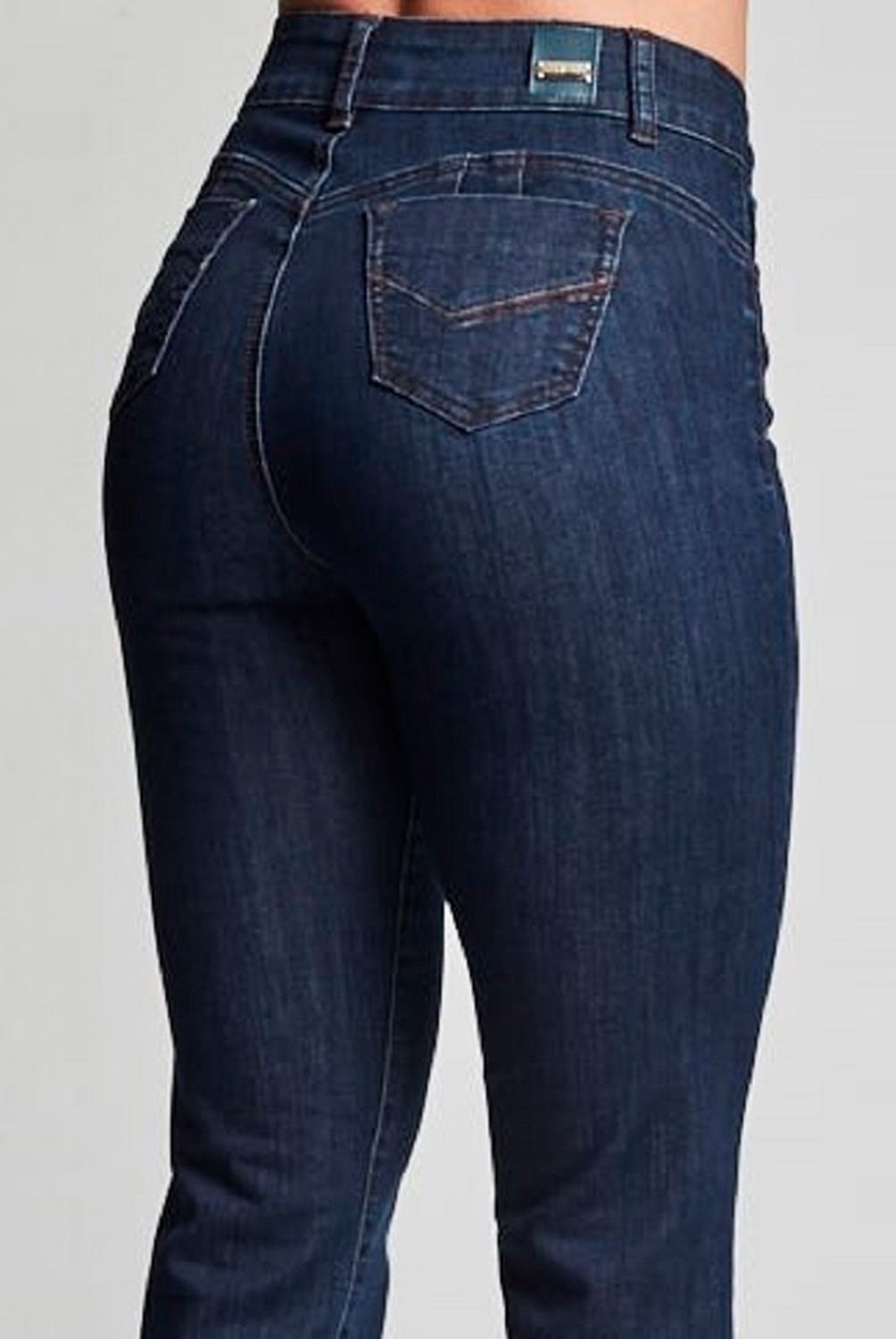 TENTATION - Jeans Clásico Semi Recto