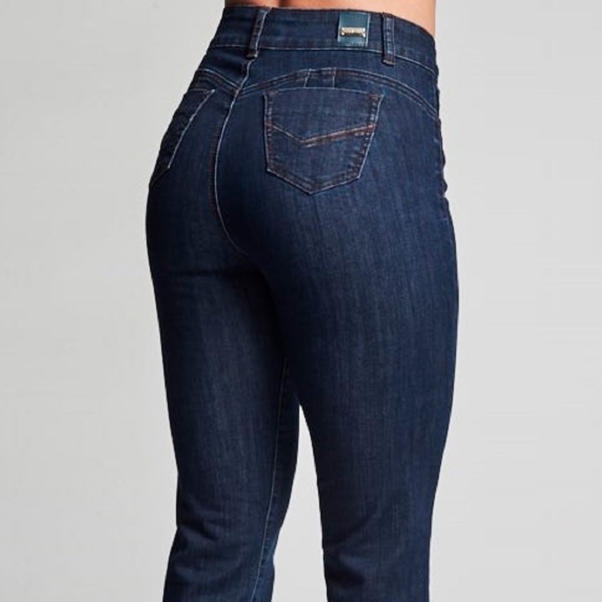 TENTATION - Jeans Clásico Semi Recto