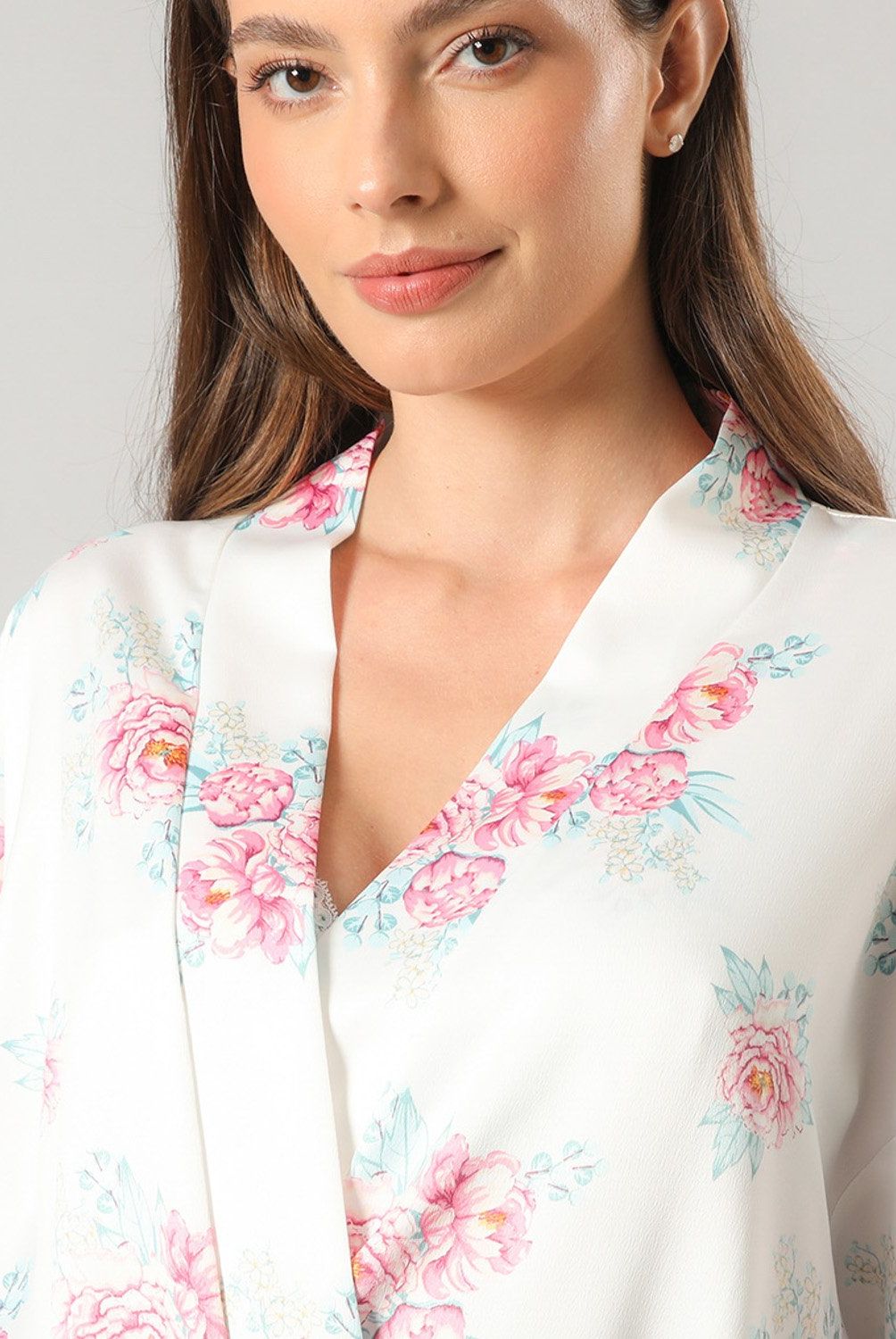 FLORES - Bata Satín Encaje Mujer Flores