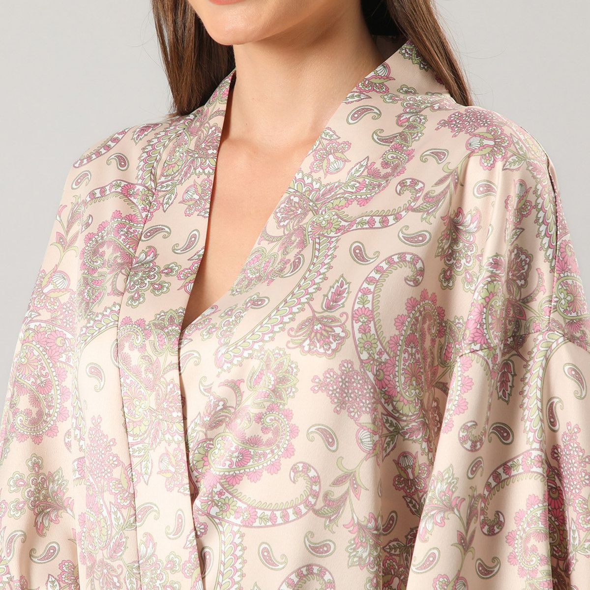 FLORES - Bata Satín Encaje Mujer Flores