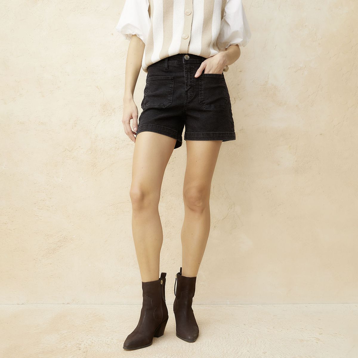 BASEMENT - Short Basement Algodón Fit Recto Mujer