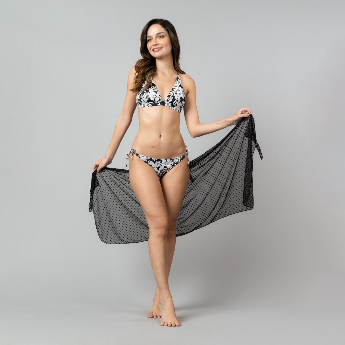 FLORES - Pareo Mesh Solido Mujer Flores