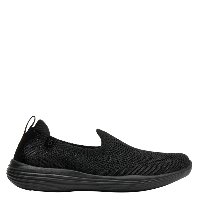 16 HRS Zapatilla Urbana Mujer Cuero Negro