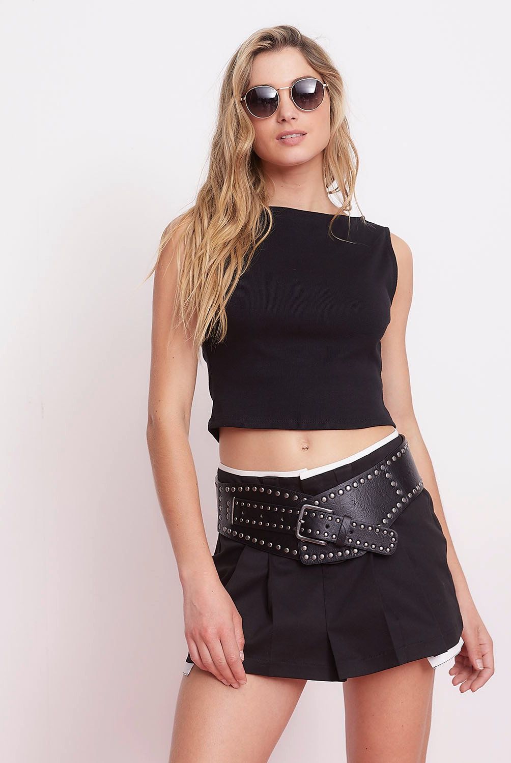 FALABELLA - Top Mujer Falabella Sin Mangas Crop Casual Negro