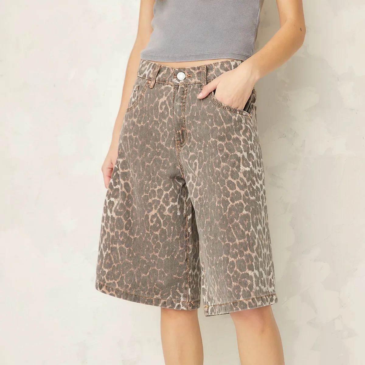 AMERICANINO - Bermuda Americanino Baggy Mujer Algodón Estampado Animal Print