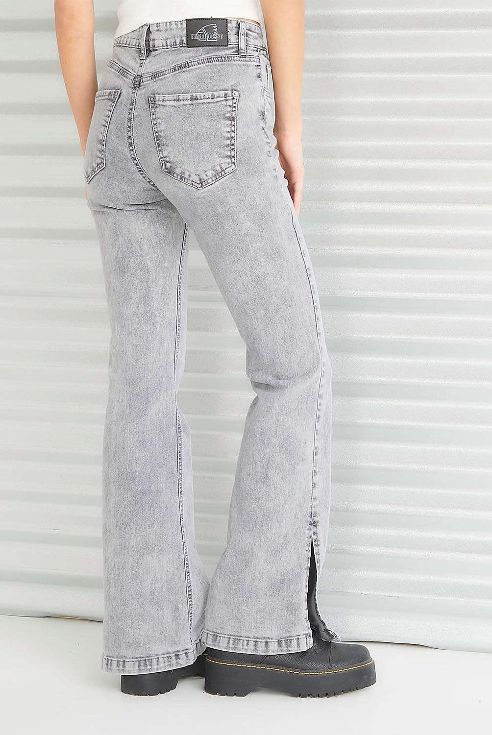 AMERICANINO - Jeans Flare Tiro Alto Mujer Americanino