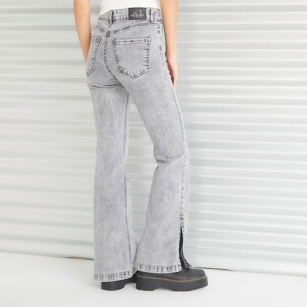 AMERICANINO - Jeans Flare Tiro Alto Mujer Americanino
