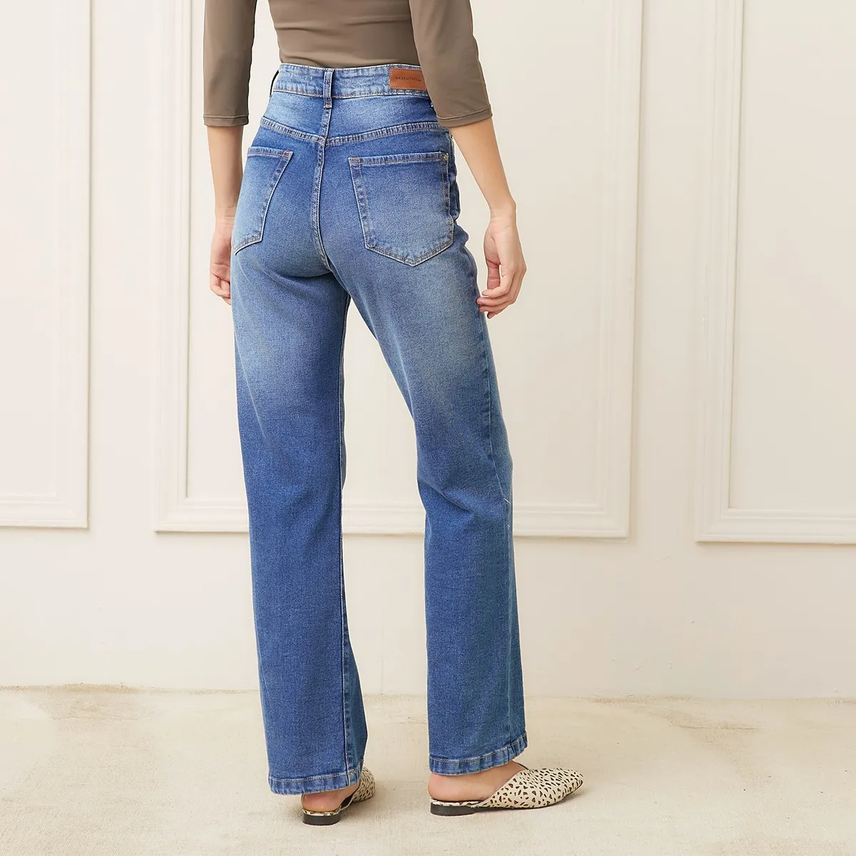 BASEMENT - Jeans Straight Tiro Medio Basement Mujer Algodón